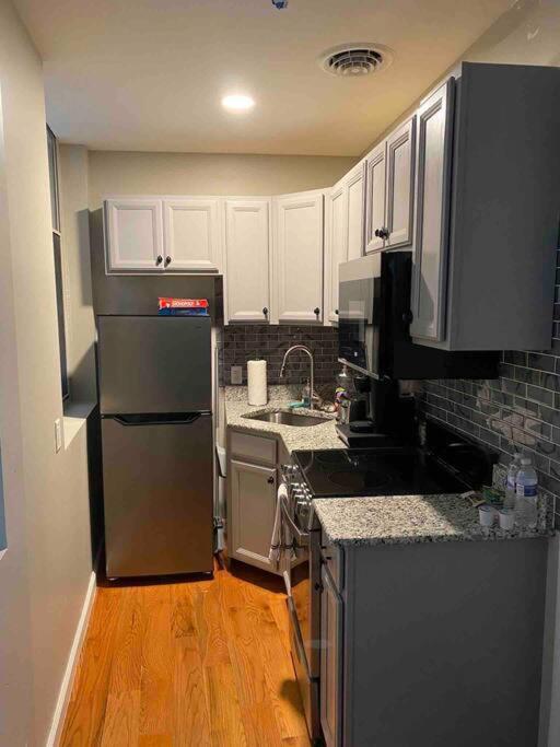 Downtown Albany 1 Bed + Workstation @ Maiden Lane Apartment Luaran gambar